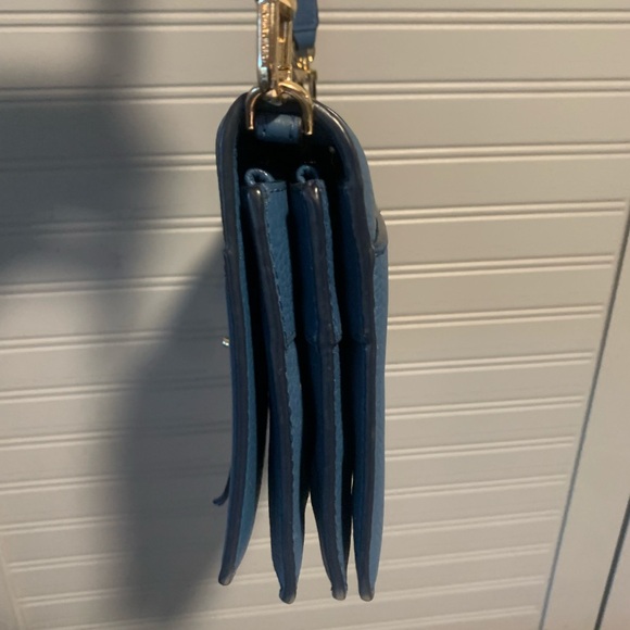 NWT MICHAEL KORS Triple Gusset Chambray Leather Crossbody Bag  dust bag - Picture 9 of 15